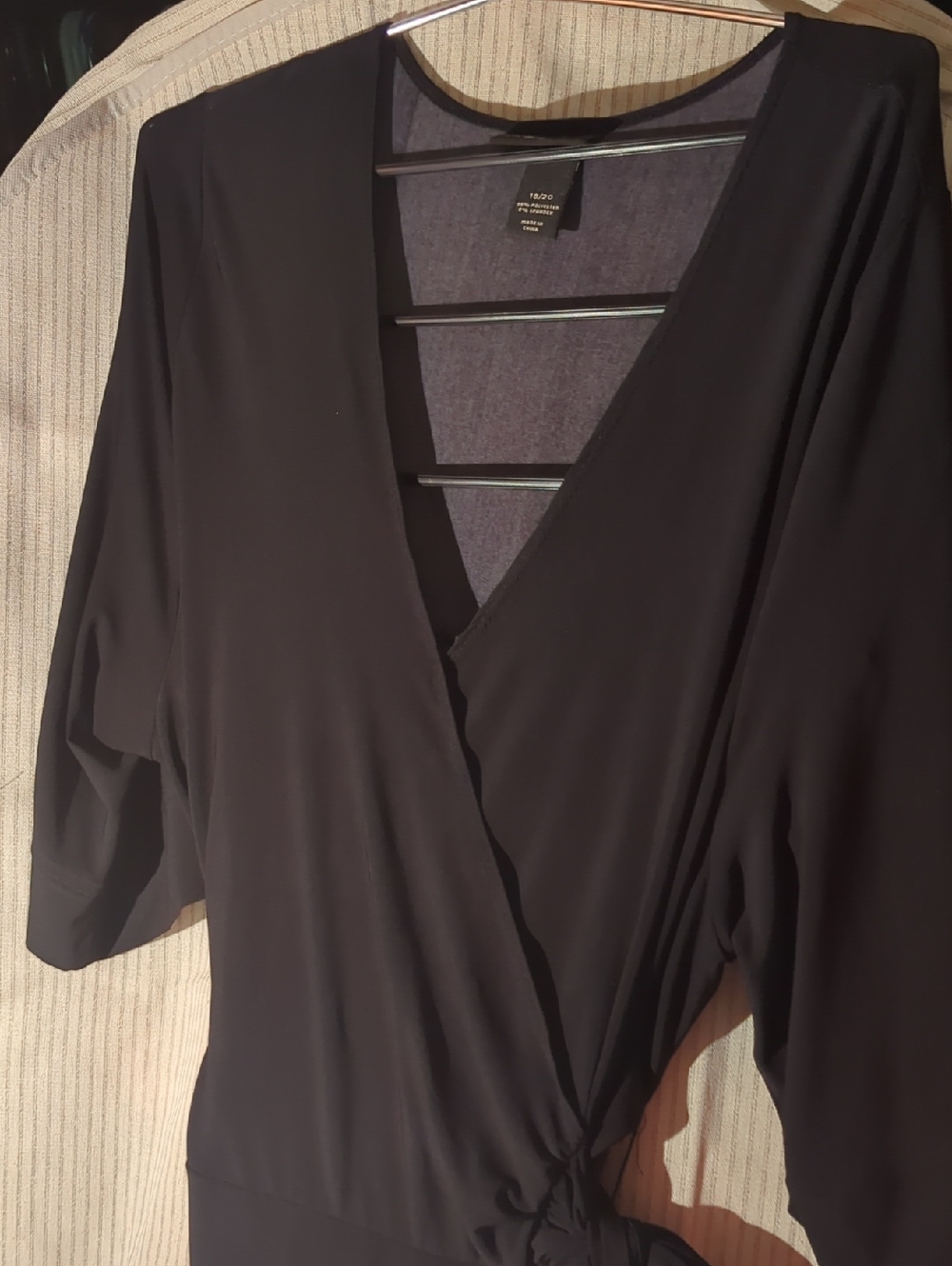 Dress - Picture 3 of 3